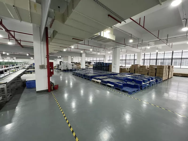 Společnost úspěšně dokončila dodávku zakázkové šarže-vyrábí baterie pro zahraniční zakázky